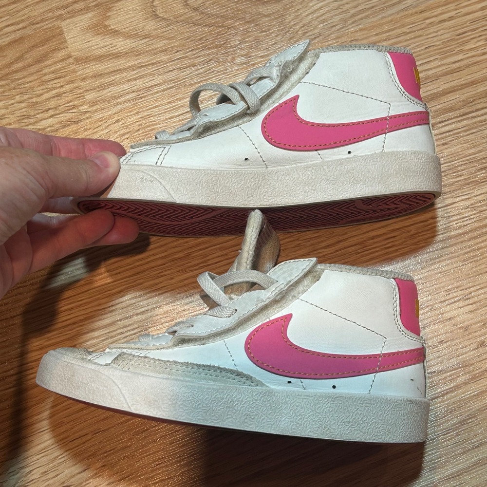 Nike Blazer Mid 77 Toddler Shoes White Pink Size 10C - Picture 3 of 6